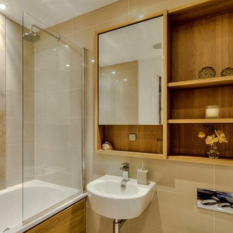 Oundle house to Let